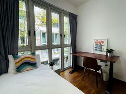 West Coast Drive (D5), Terrace #593692621